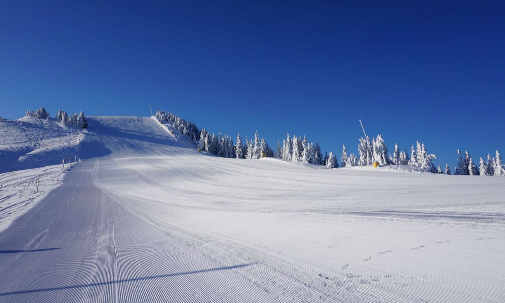  Perfekt präparierte Piste im Skigebiet SkiJuwel Alpachtal Wildschönau.