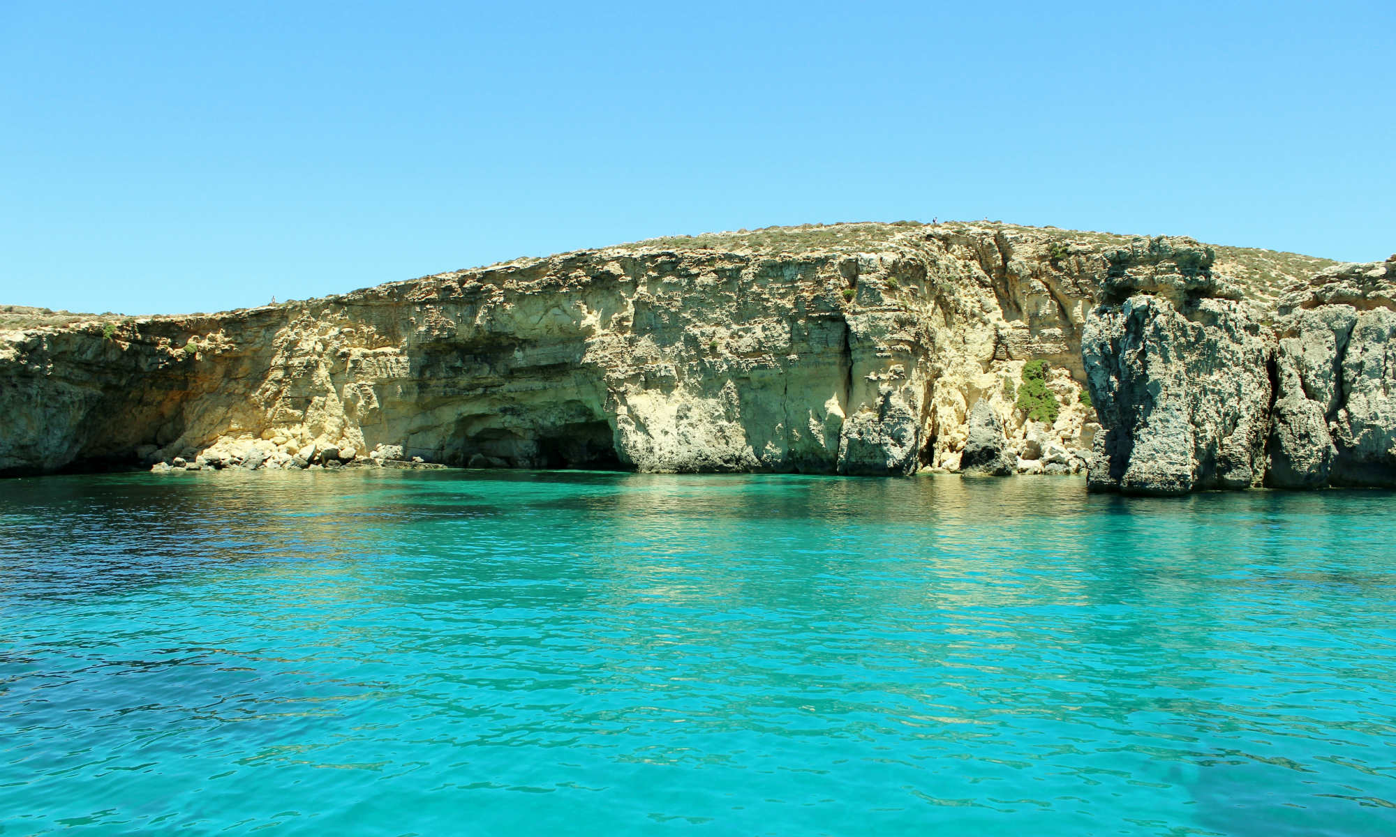 A beautiful lagoon where the turquoise waters of the Mediterranean meet Gozo’s cliff edges.