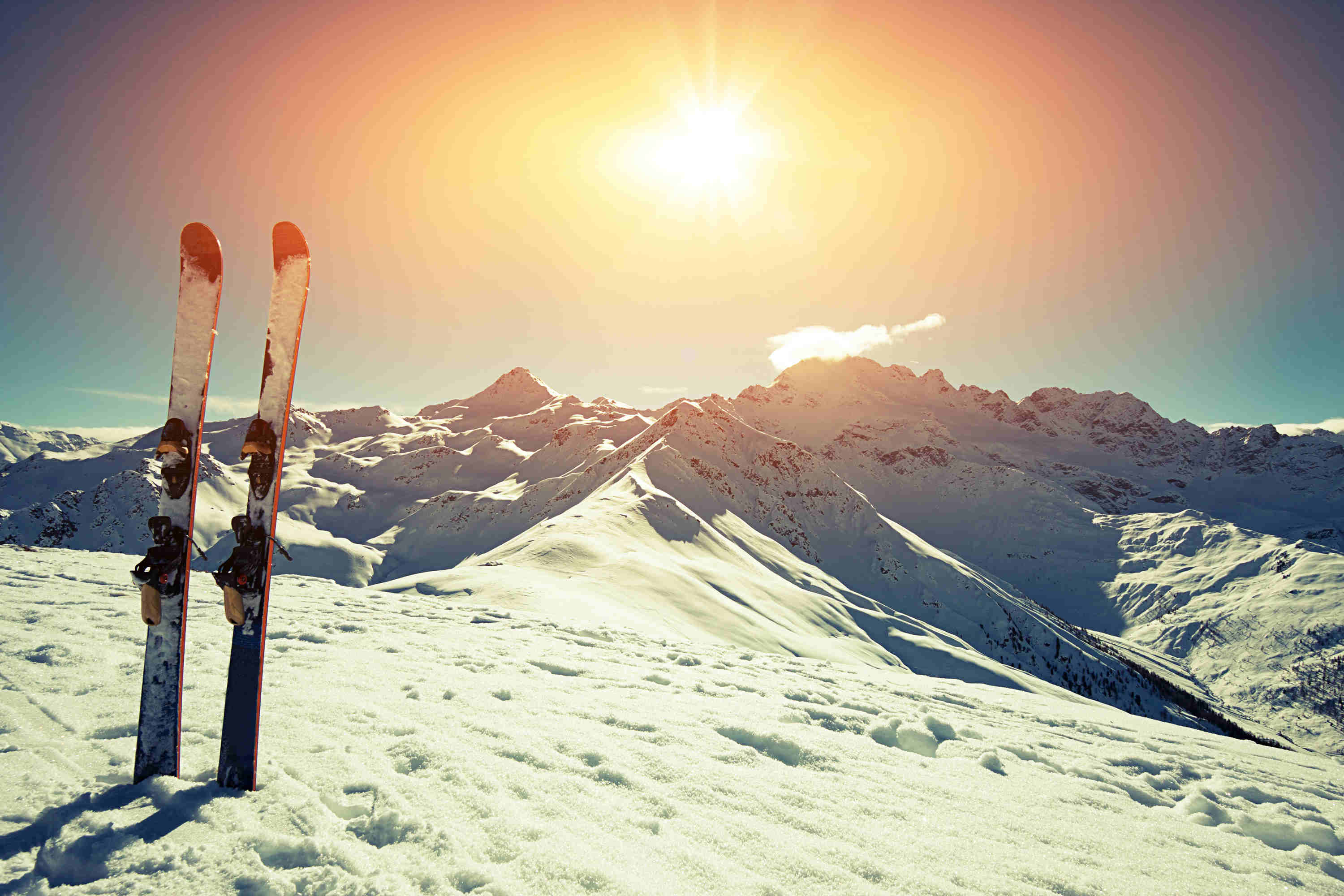 Panoramic mountain view as the sun is setting in Kitzbühel.