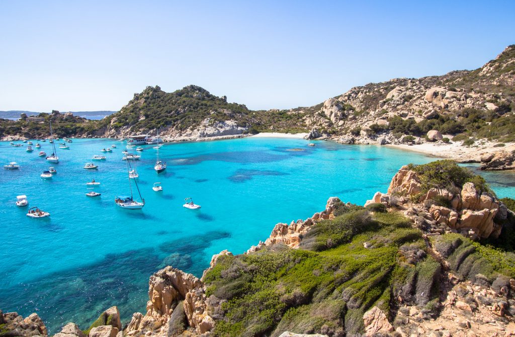 Gita in barca a La Maddalena: quale escursione scegliere per trascorrere una giornata indimenticabile