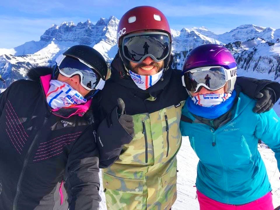 Three teenagers are ready to learn to ski in Morzine.