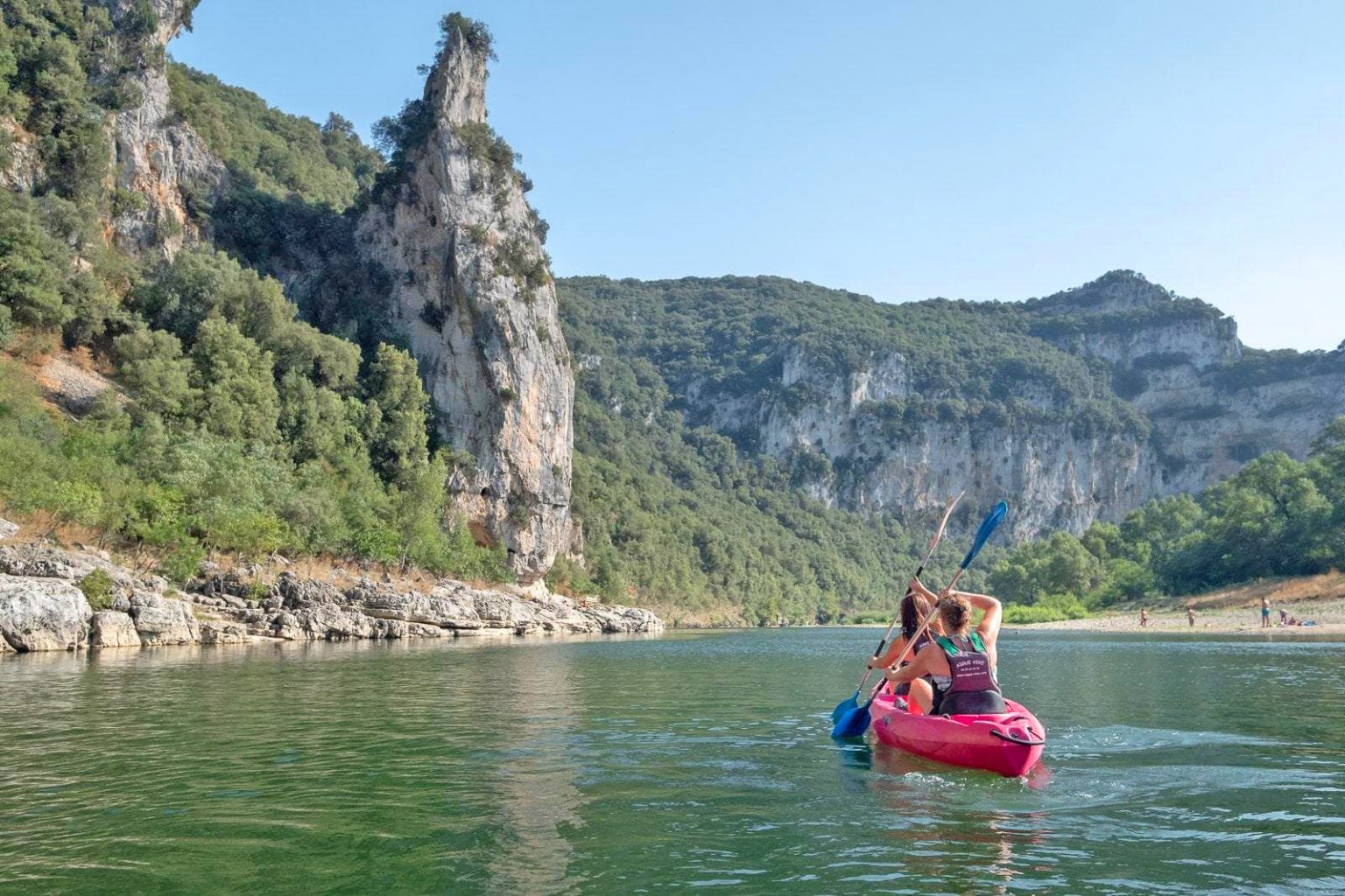 Le migliori escursioni in kayakcanoa in Ardèche, Francia una