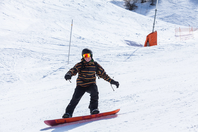 A man learned how to snowboard during snowboarding lessons in Saalbach in Salzburg.
