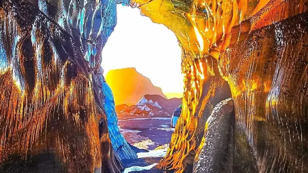 The sun entering the Katla Ice Cave.